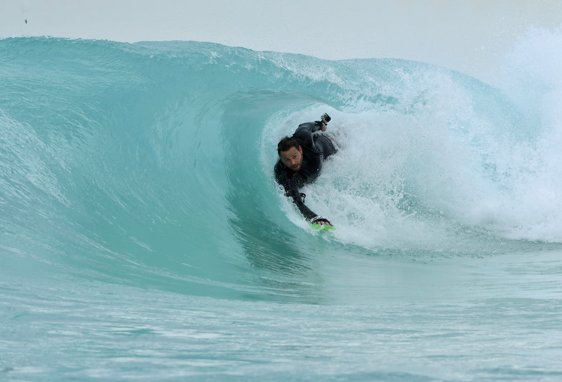 Slyde Australia Team Take on the Wave Pool!